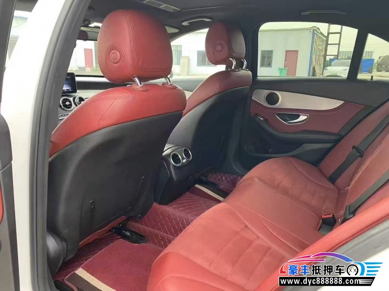 16年奔驰C轿车抵押车出售