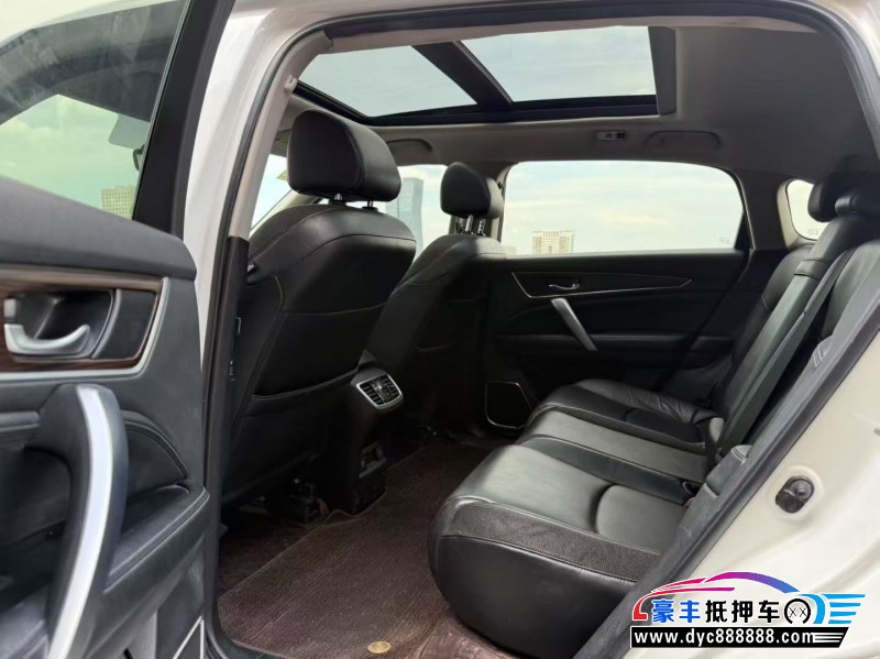 19年本田冠道轿车抵押车出售