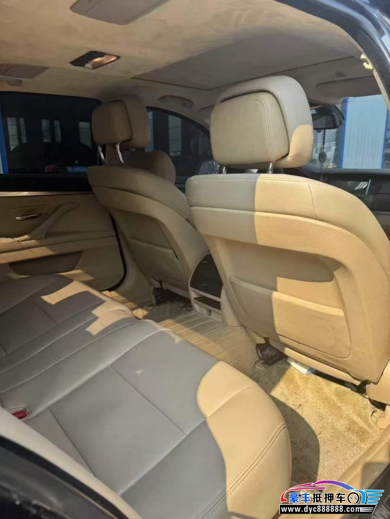 11年宝马5系轿车抵押车出售