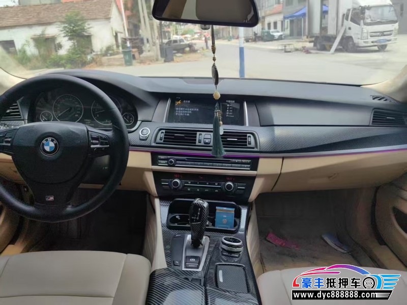 11年宝马5系轿车抵押车出售