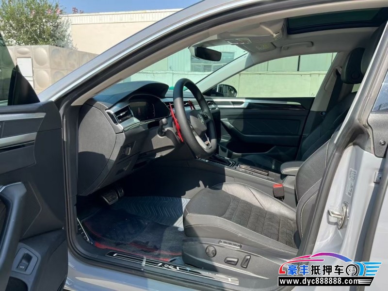 22年大众CC轿车抵押车出售