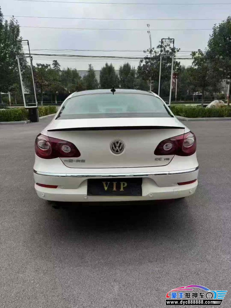 12年大众CC轿车抵押车出售