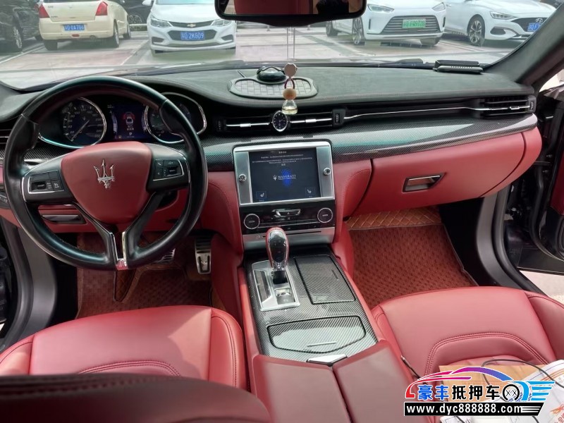 13年玛莎拉蒂总裁轿车抵押车出售