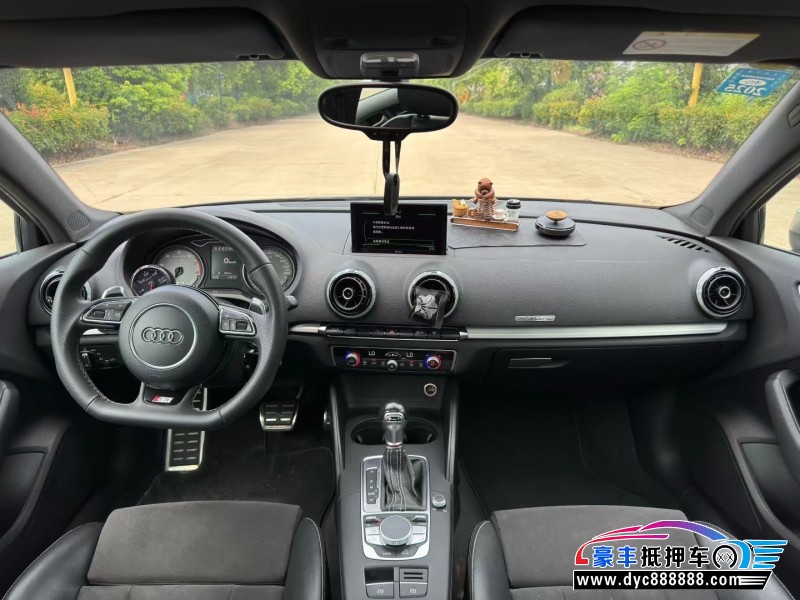 15年奥迪S3轿车抵押车出售