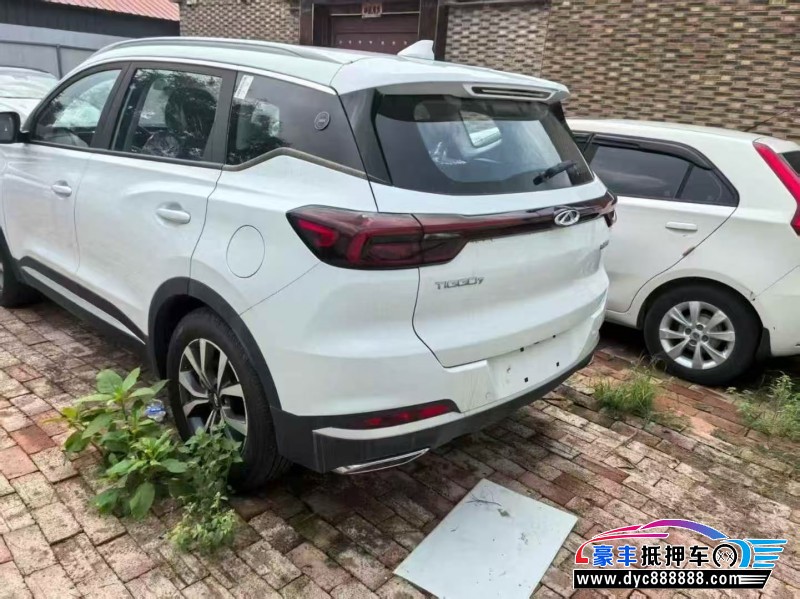 25年奇瑞瑞虎7轿车抵押车出售