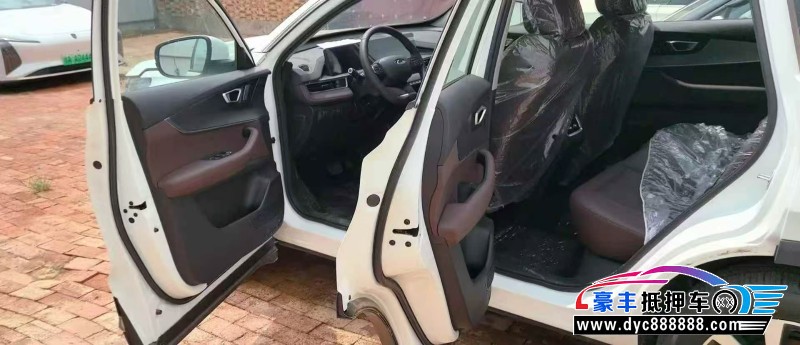 25年奇瑞瑞虎7轿车抵押车出售