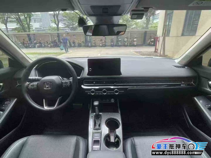 25年本田型格轿车抵押车出售