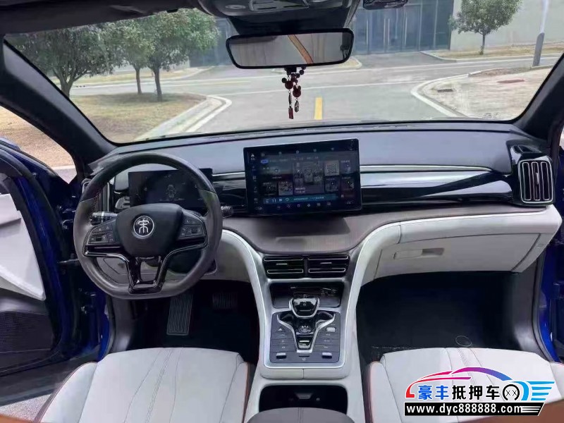 22年比亚迪宋轿车抵押车出售