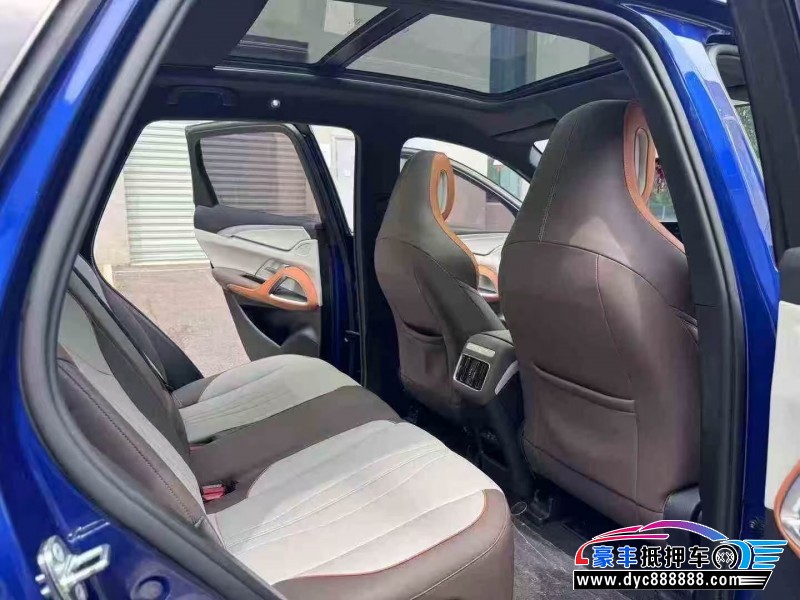 22年比亚迪宋轿车抵押车出售