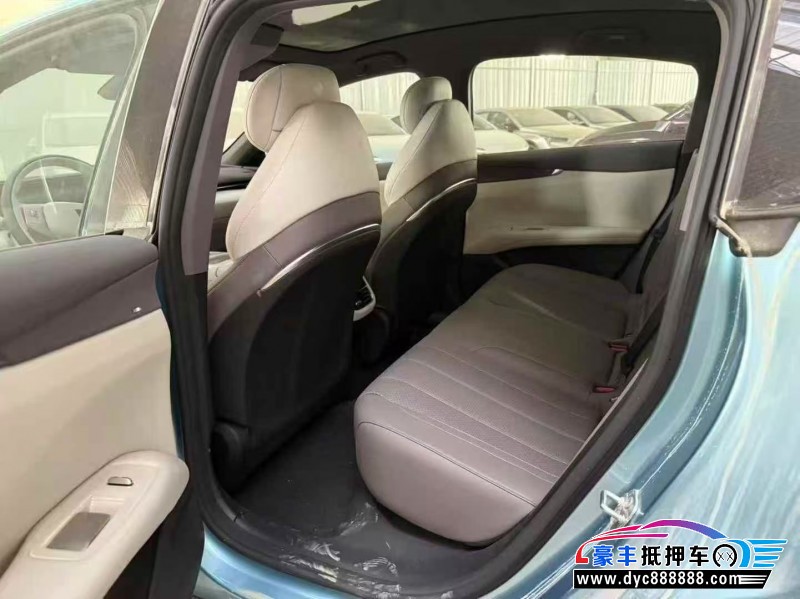 24年长安深蓝L07轿车抵押车出售