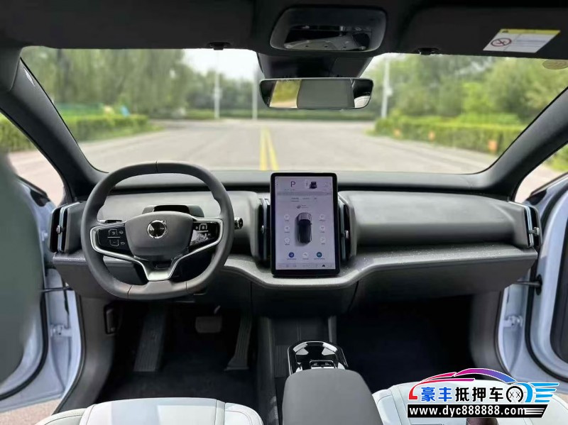 25年沃尔沃ex30轿车抵押车出售