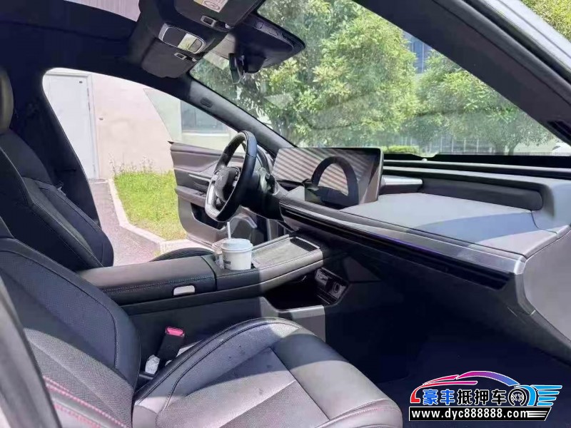 25年小鹏汽车P7轿车抵押车出售