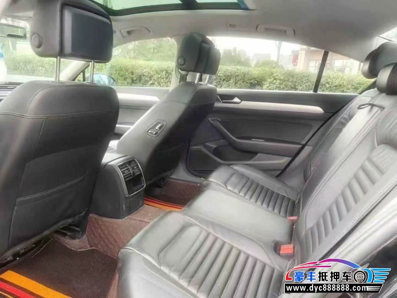 17年大众迈腾轿车抵押车出售