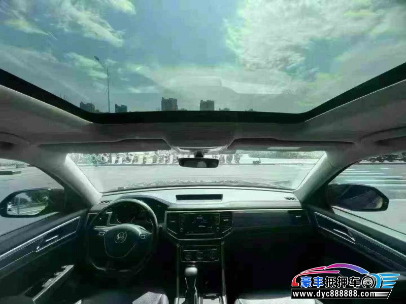 17年大众途昂轿车抵押车出售