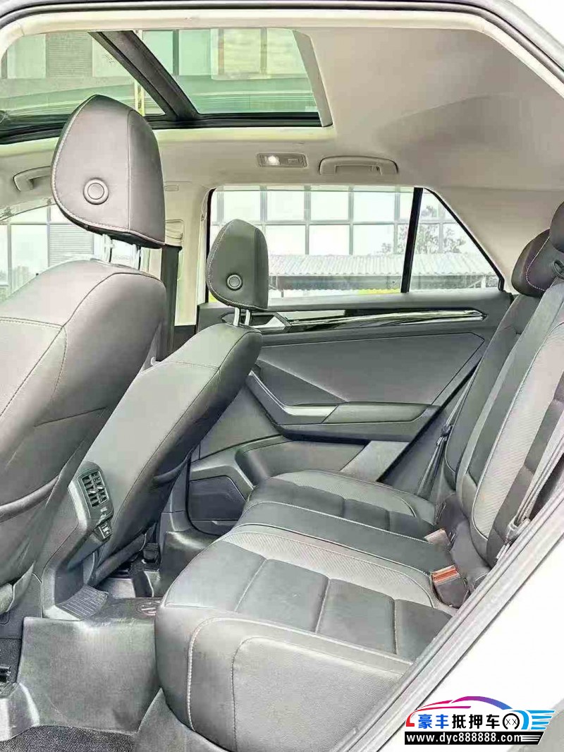 23年大众探歌轿车抵押车出售