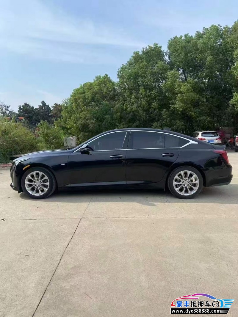 21年凯迪拉克CT5轿车抵押车出售