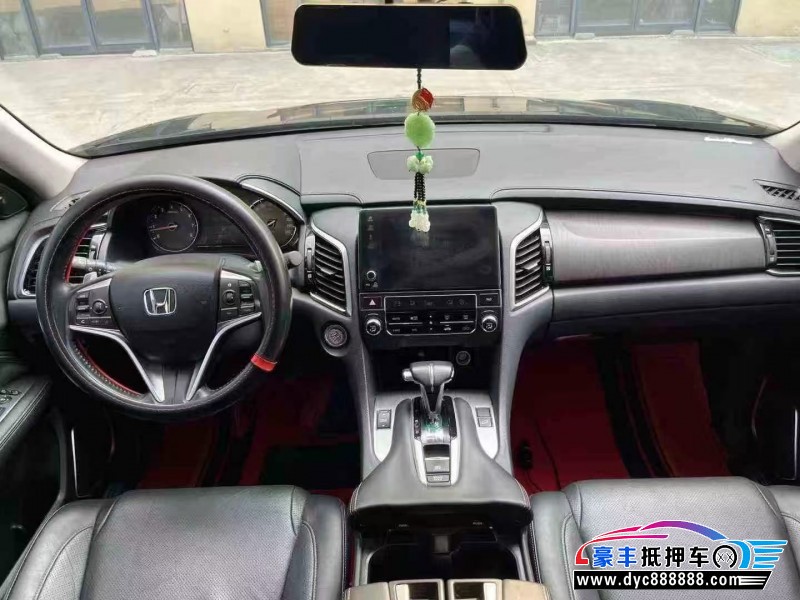 22年本田冠道轿车抵押车出售