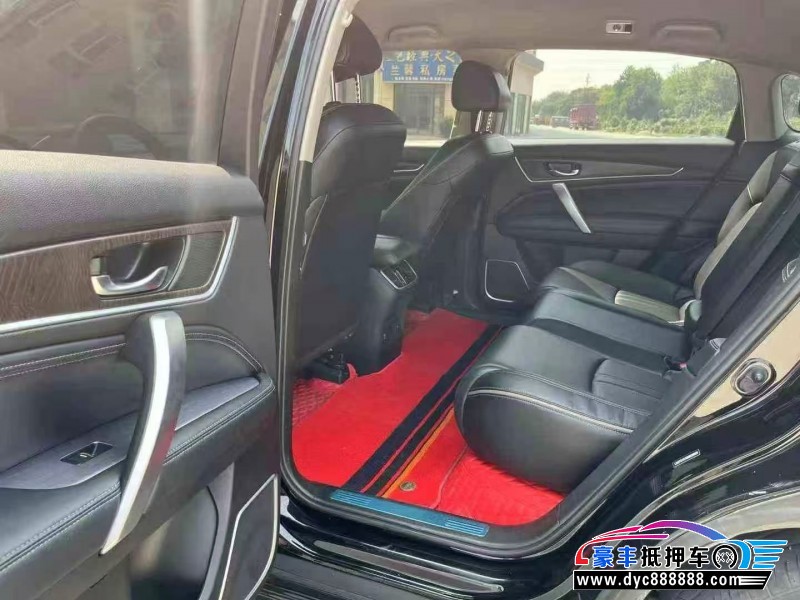 22年本田冠道轿车抵押车出售