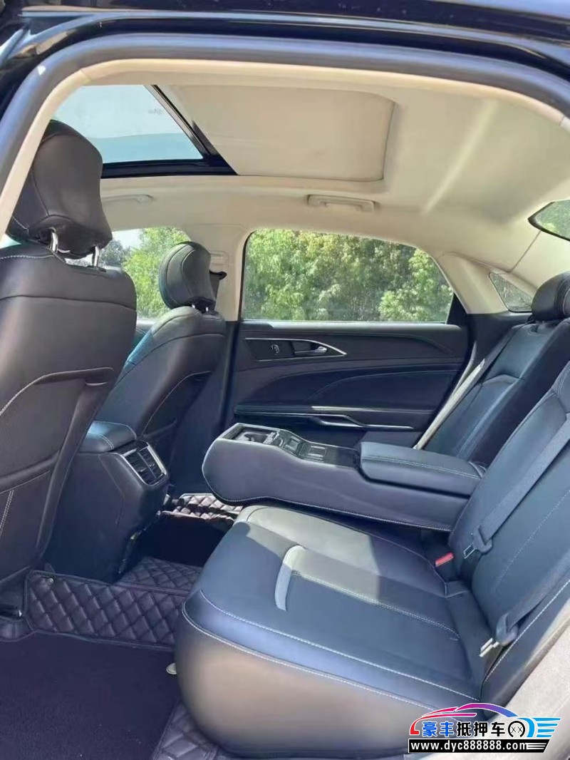 19年福特金牛座轿车抵押车出售