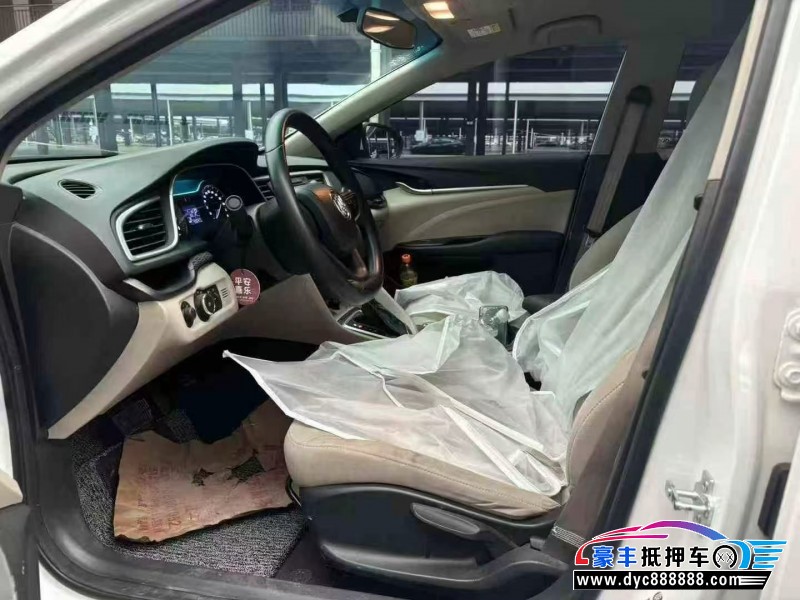 17年别克英朗轿车抵押车出售