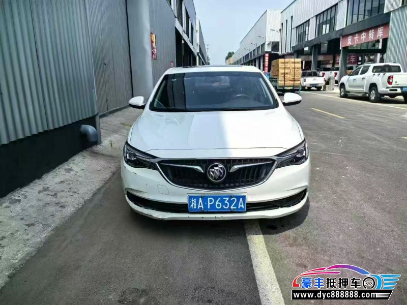 22年别克英朗轿车抵押车出售