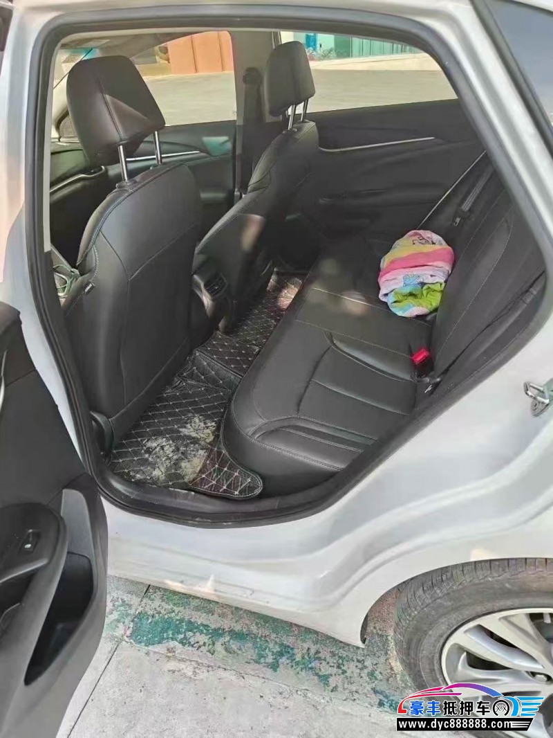 21年别克英朗轿车抵押车出售