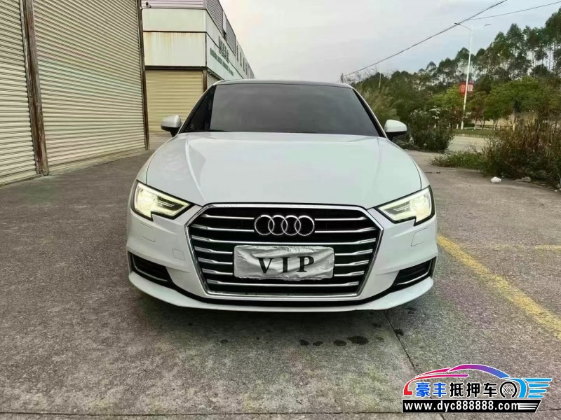 21年奥迪A3轿车抵押车出售