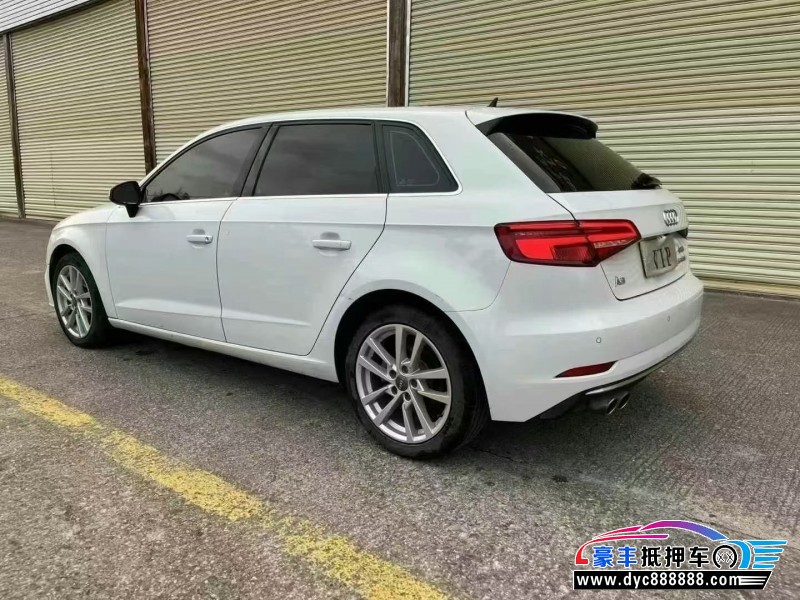 21年奥迪A3轿车抵押车出售