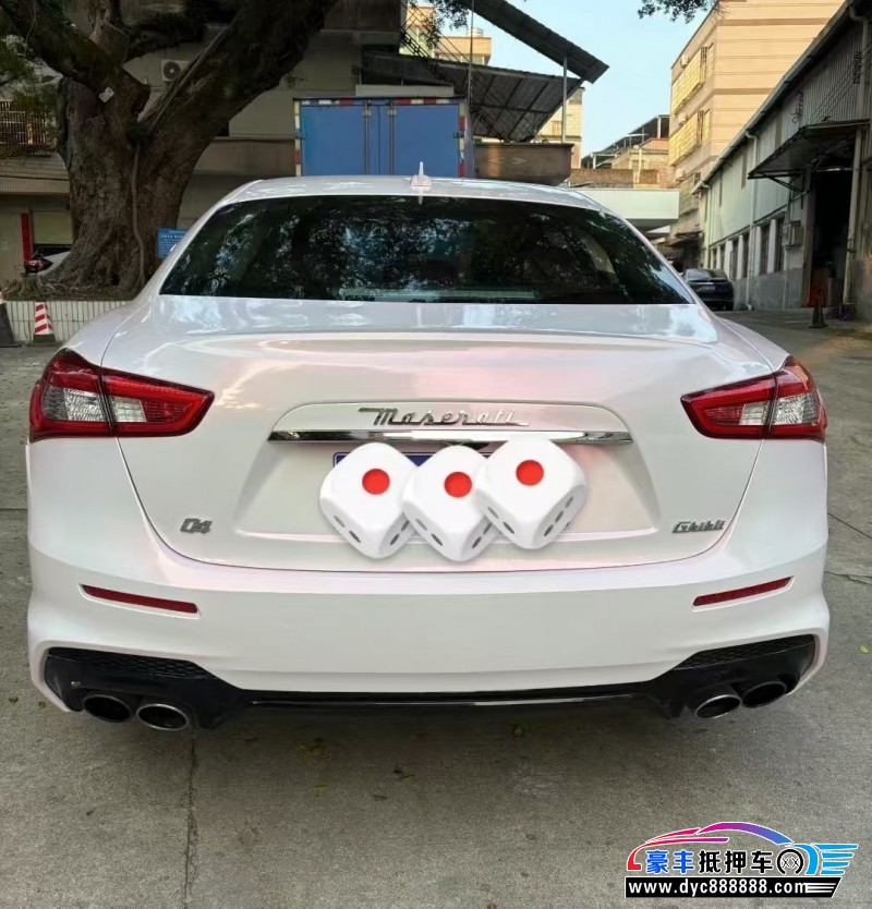 15年玛莎拉蒂Ghibli轿车抵押车出售