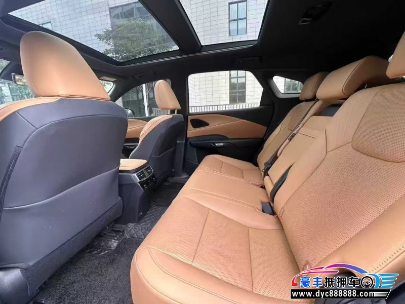 24年雷克萨斯RX轿车抵押车出售