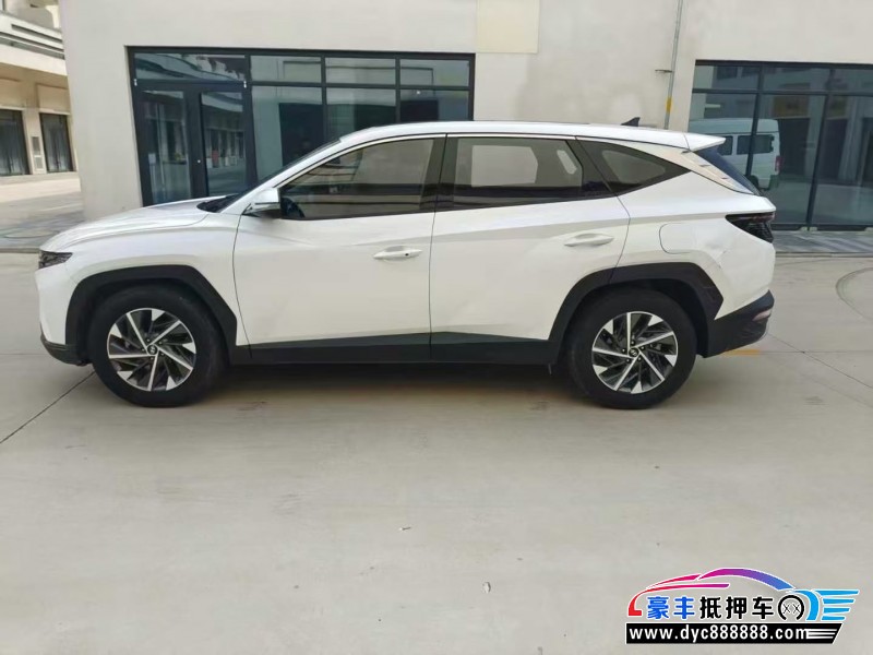 22年现代途胜SUV抵押车出售