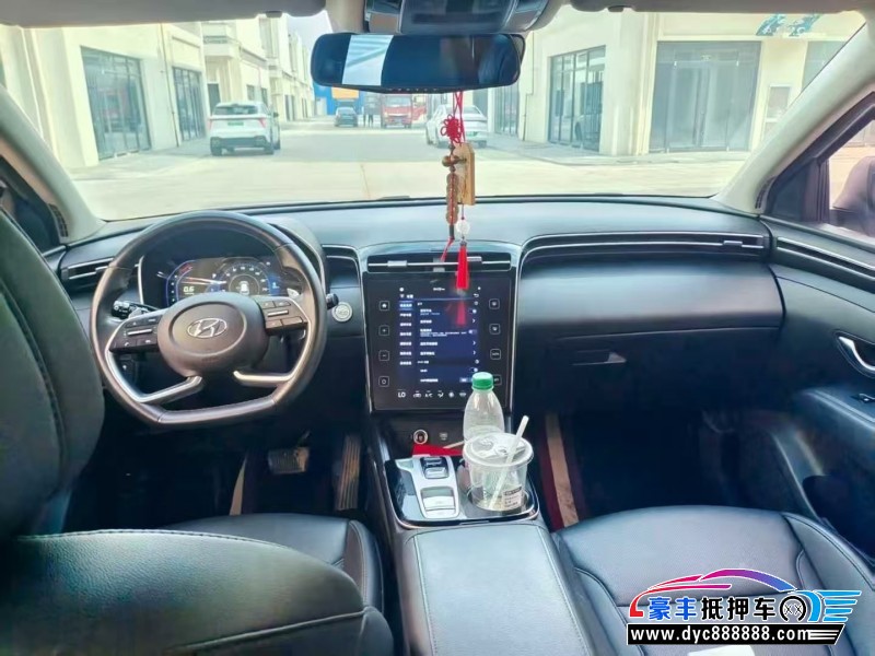 22年现代途胜SUV抵押车出售