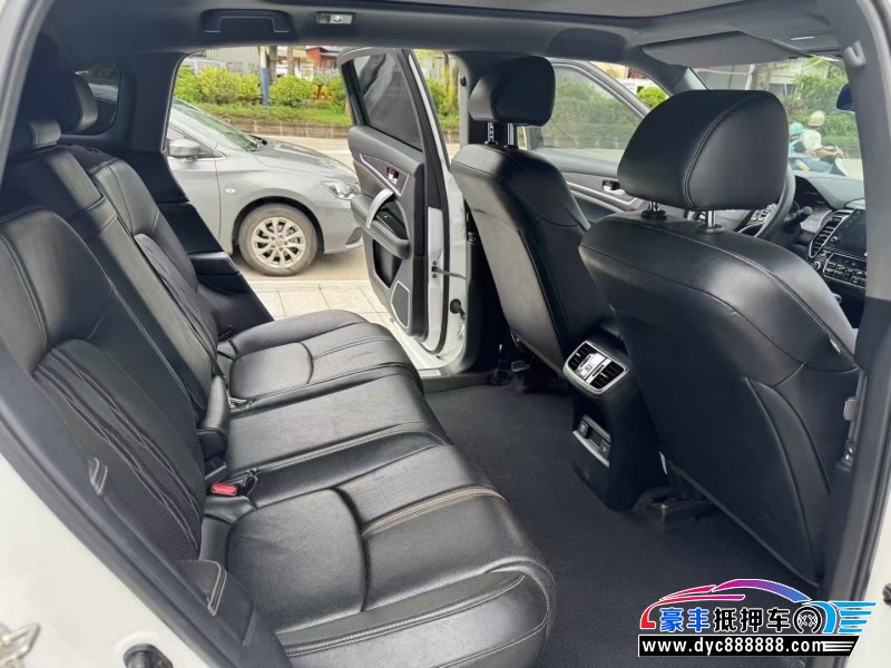 21年本田UR-V轿车抵押车出售