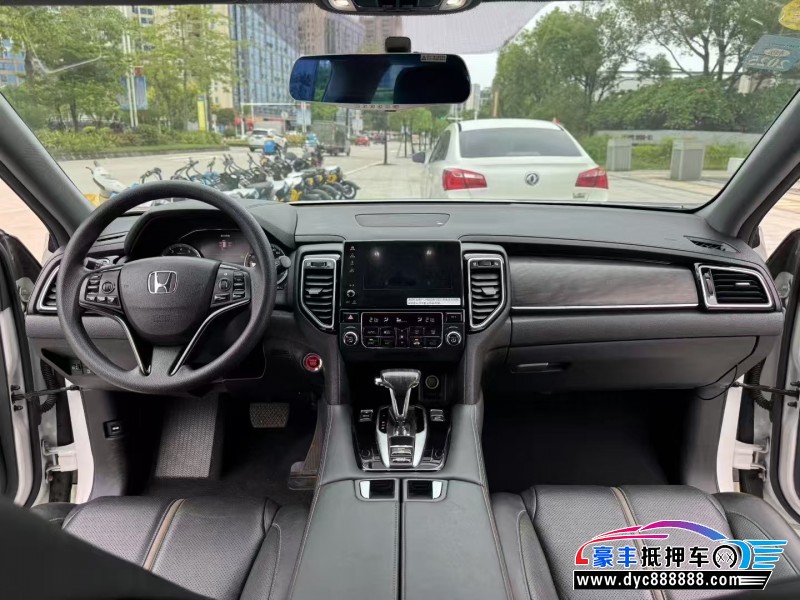 21年本田UR-V轿车抵押车出售