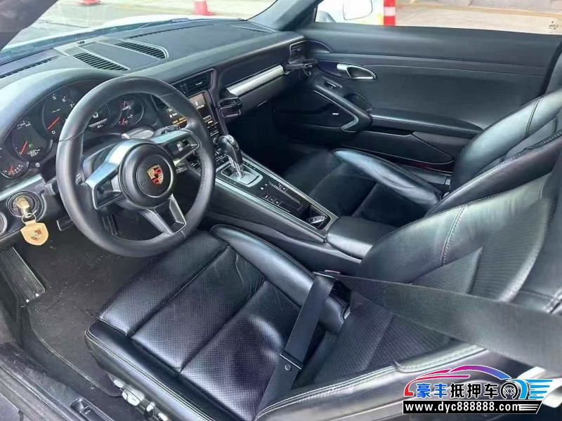 15年保时捷911轿车抵押车出售