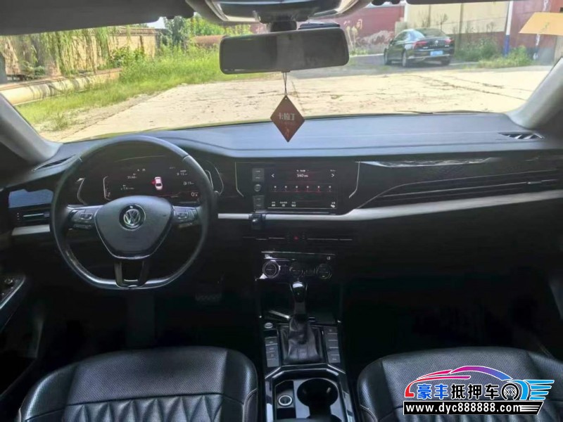 20年大众帕萨特轿车抵押车出售