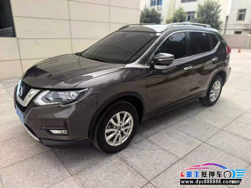 19年日产奇骏轿车抵押车出售