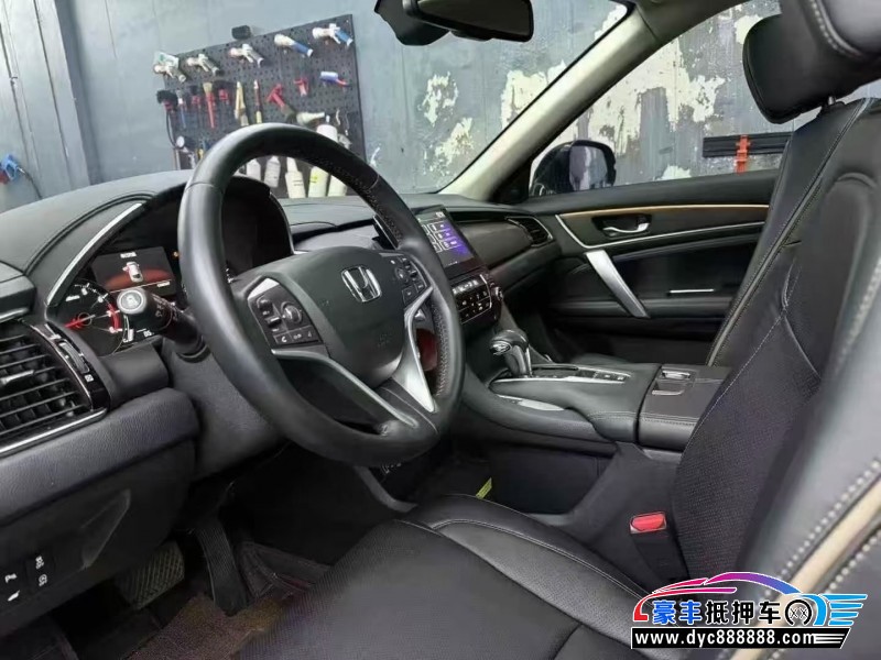 21年本田冠道轿车抵押车出售