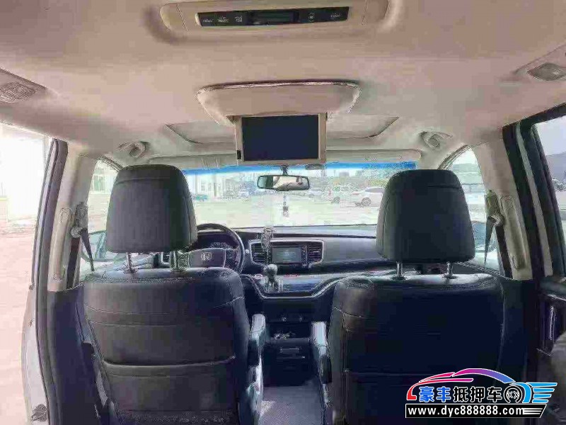 15年本田奥德赛轿车抵押车出售