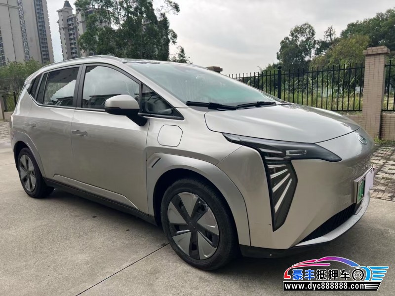 23年埃安Y70轿车抵押车出售