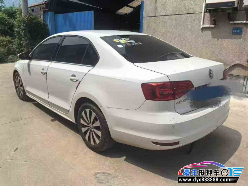 19年大众速腾轿车抵押车出售