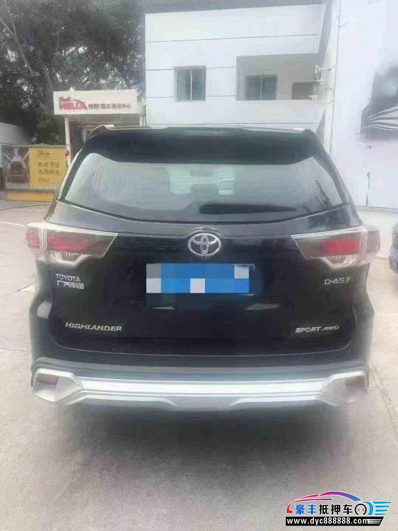 15年丰田汉兰达轿车抵押车出售