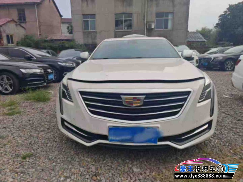 抵押车出售16年凯迪拉克CT6轿车