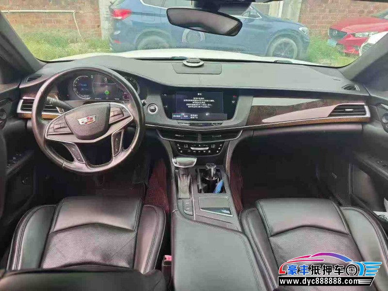 16年凯迪拉克CT6轿车抵押车出售