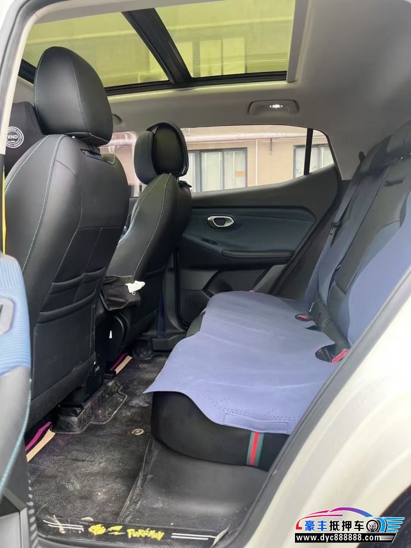 23年传祺gs3轿车抵押车出售