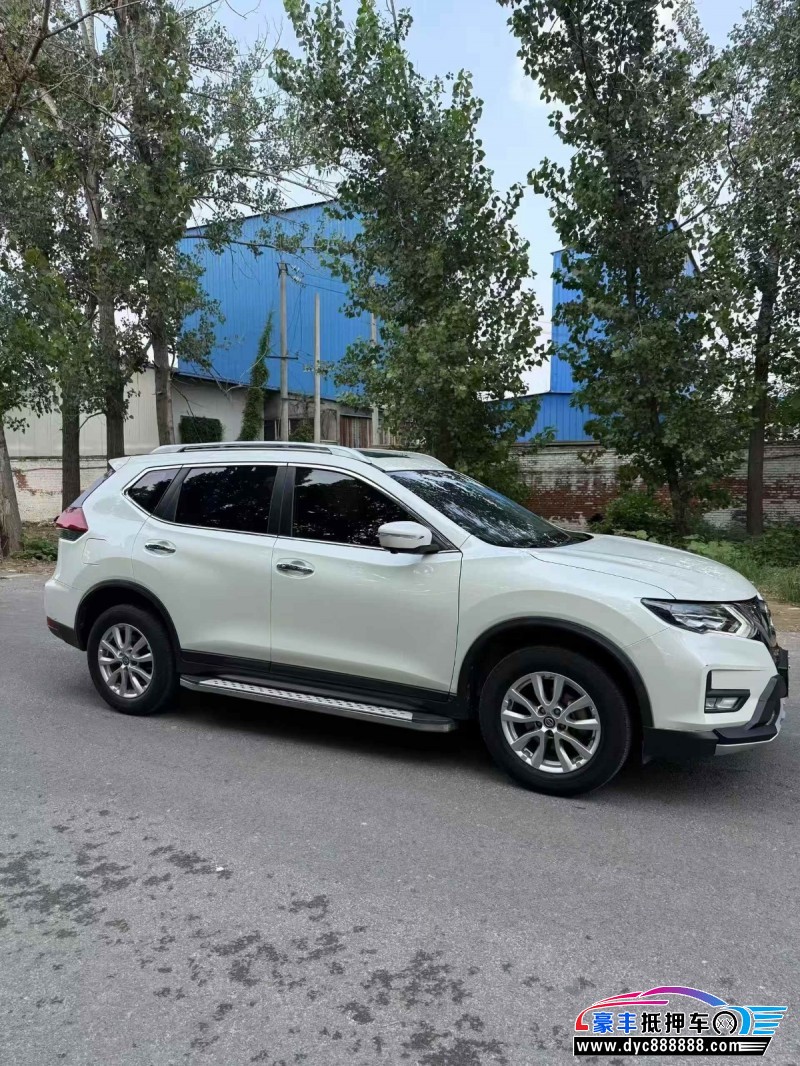 20年日产奇骏轿车抵押车出售