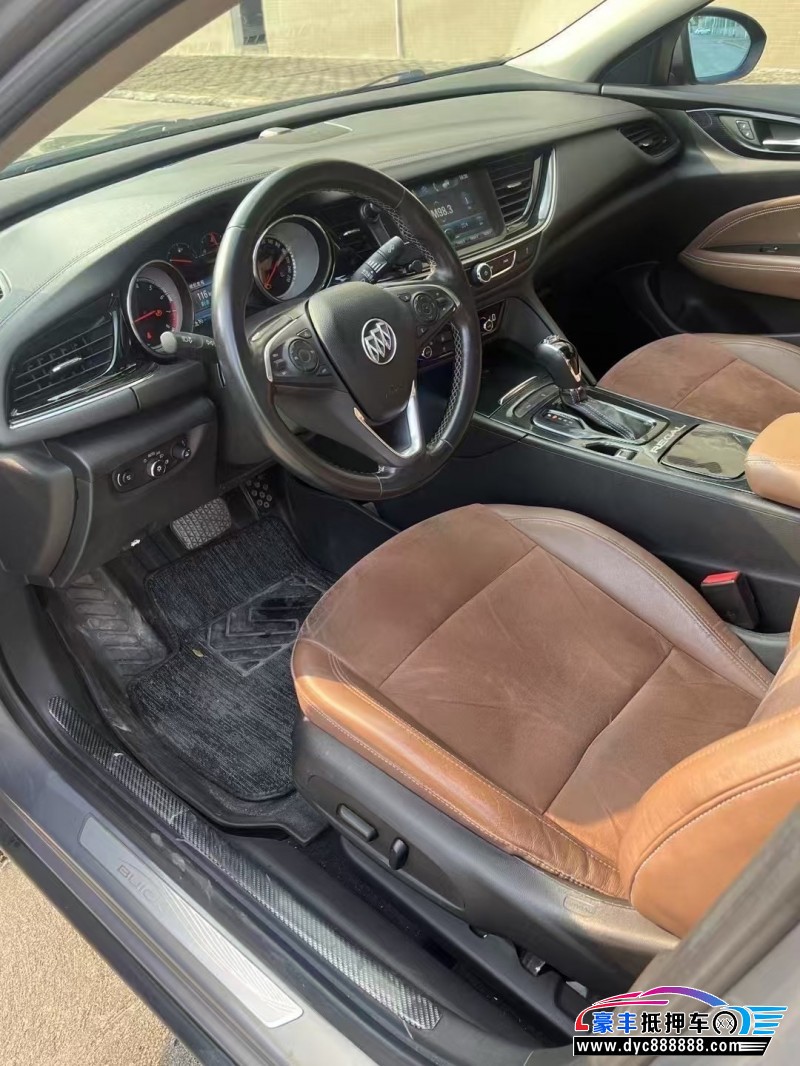 17年别克君威轿车抵押车出售