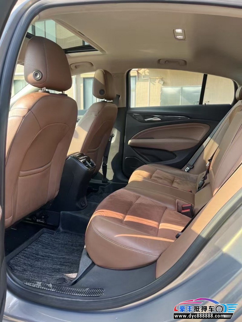 17年别克君威轿车抵押车出售