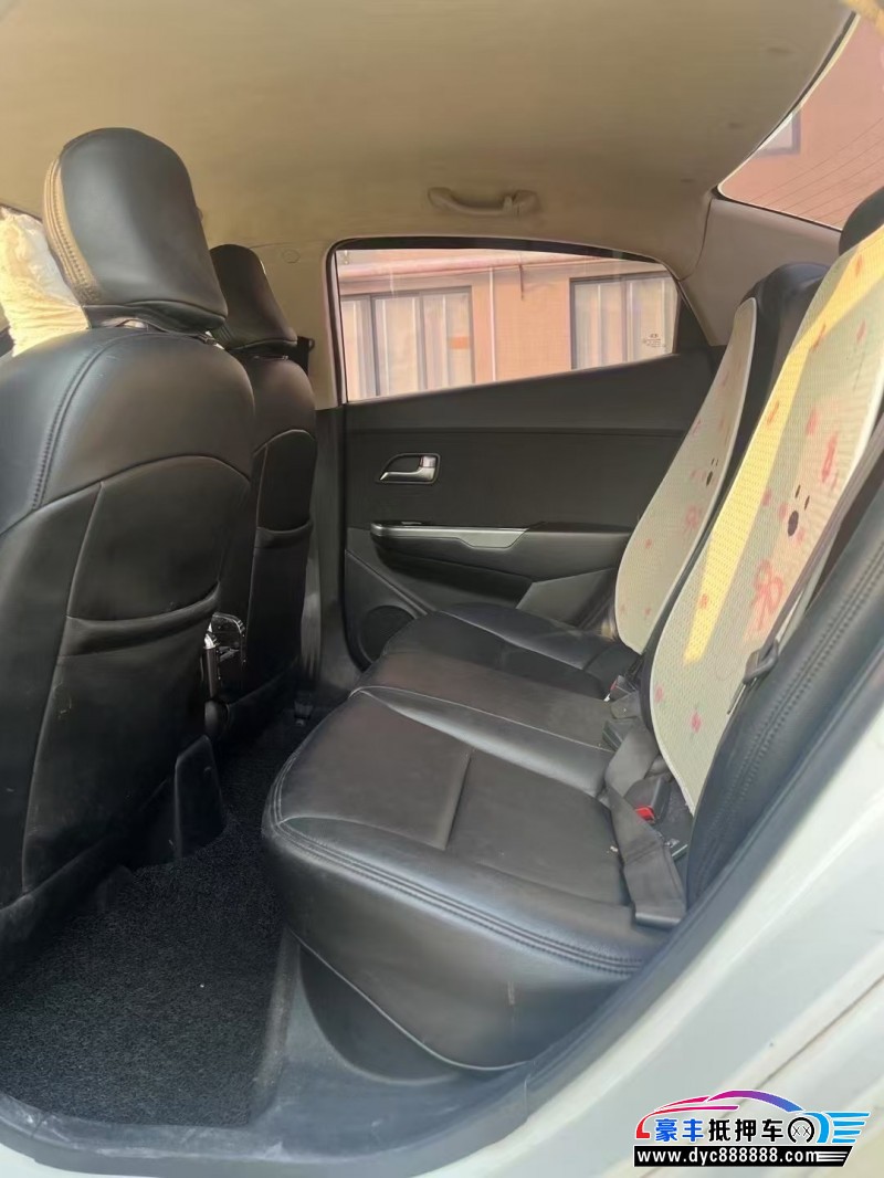 16年起亚K2轿车抵押车出售