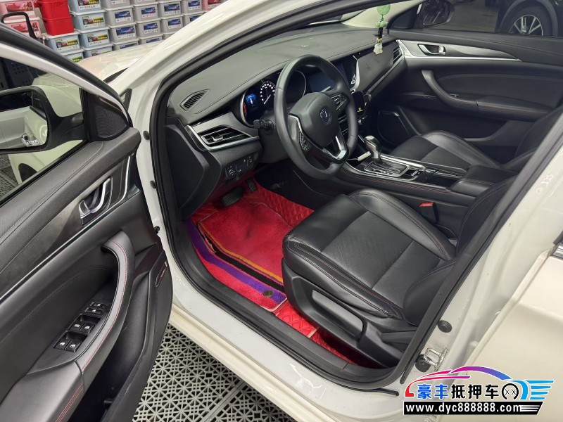 19年长安逸动轿车抵押车出售